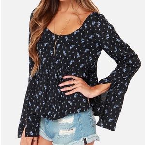 LUCY LOVE EMILY BLACK FLORAL PRINT TOP